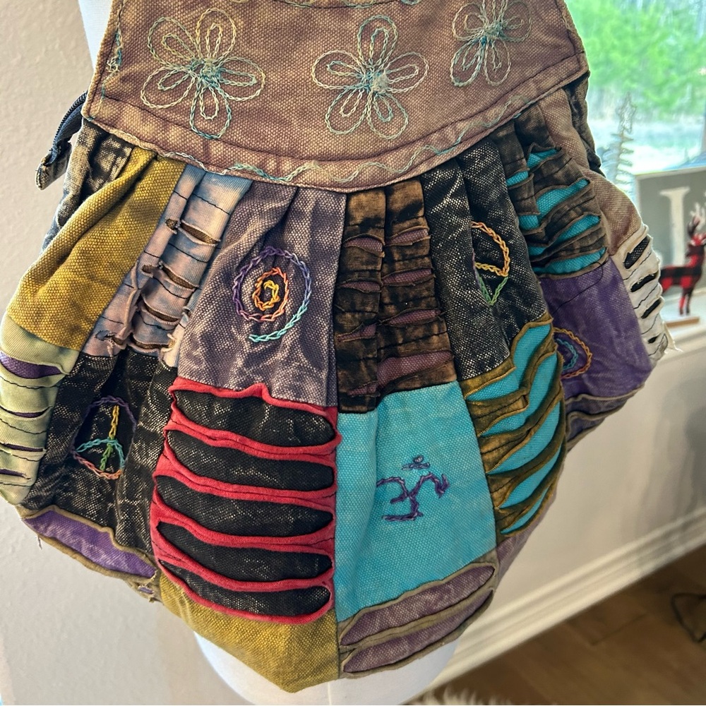 Multicolor Patchwork multimedia embroidered unbra… - image 2